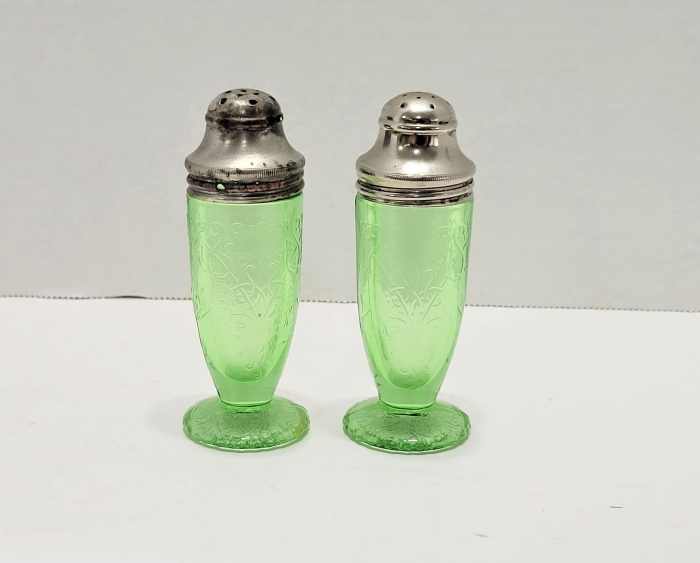 Ikea Glass Salt And Pepper Shakers at Geneva Mire blog